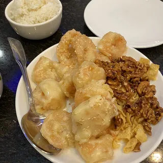 102.Crispy Walnut Shrimp