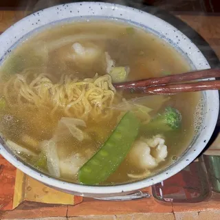 149.Wor Wonton Noodles In Soup