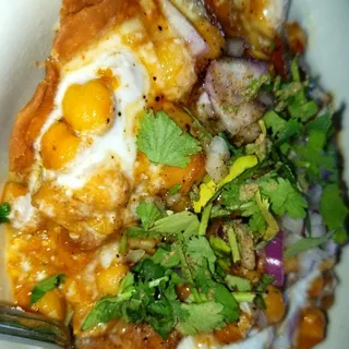Aloo Tikki Chaat