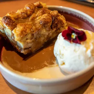 Banana Bread Pudding with Ice Cream =)