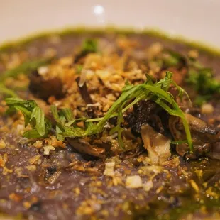 Risotto with purple yam and mushrooms (Khoai Mỡ)