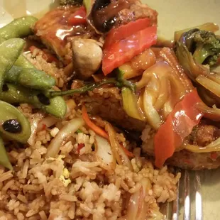 Vegetable egg foo yung, spicy edamame and plain fried rice.  Delish.