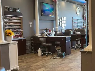 City Nails & Spa