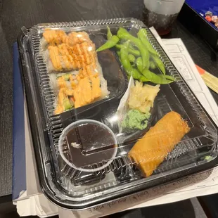 sushi, sushi and sashimi, sashimi, food