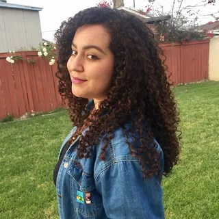 Lizbeth R.