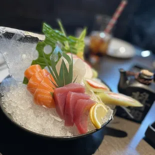 Sashimi appetizers