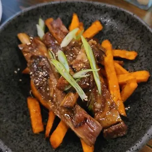 Pork riblets with sweet potato fries