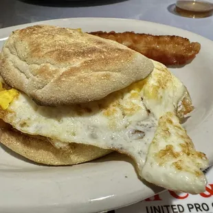 Egg Sandwich with Bavon