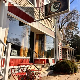Front of Moon Water Cafe in Appleton, WI
 Where I had a delicious meal with some very tasty treats