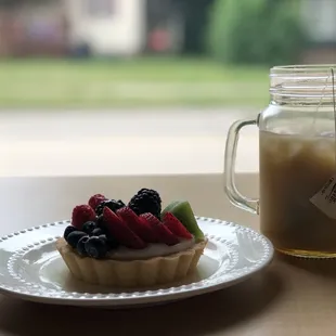 Fruit Tart, Iced Chai Tea