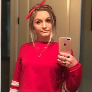 Victoria R.
