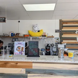MoonCat Boba Cafe