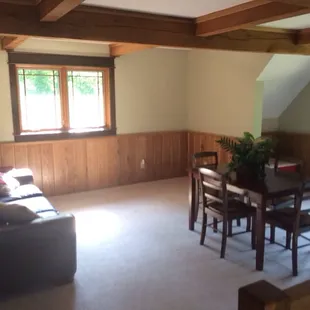 Big sky-upstairs loft.