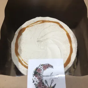 Churro cake, caramel buttercream