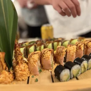 Interesting sushi roll wrap with soybean skin 豆皮