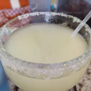 a margarita in a glass