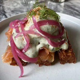 latke + smoked salmon