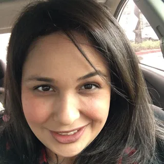 Yvette C.