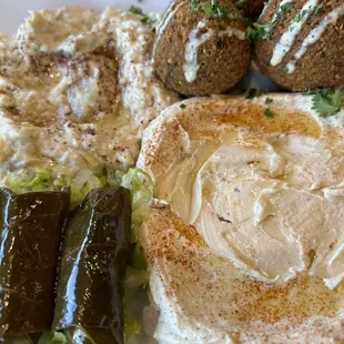 Veggie combo! Don't miss those falafels!