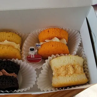 dessert, food