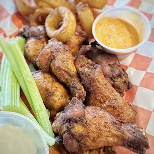 Chicken Wings with Onion Rings