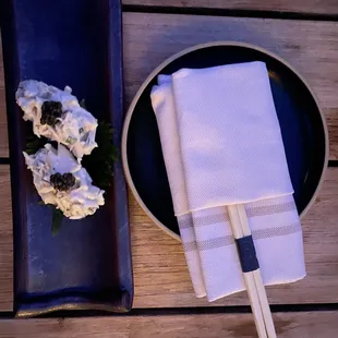 Crab &amp; caviar gunkan