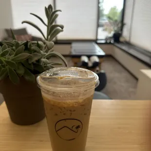 Iced Coco Macnut, large