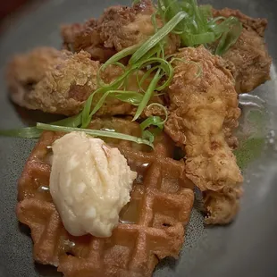 LESLIE KNOPE&apos;S FRIED CHICKEN &amp; WAFFLE: Buttermilk fried chicken, Belgian waffle, Sriracha-bourbon awesome sauce, Cinnamon honey