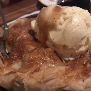 Skillet Apple Pie