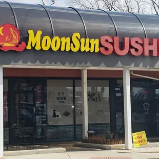 Decent sushi place on Army Trail Rd, they&apos;ve got lunch specials at fair prices