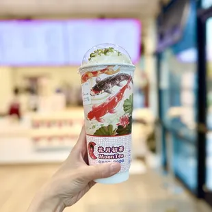 Da Hong Pao Milk Tea Frappe Whipped Cream | IG: xstina.eats