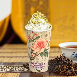 Da Hong Pao Milk Tea (with whipped cream and pistachio)