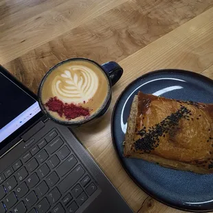 Potato Curry Croissant