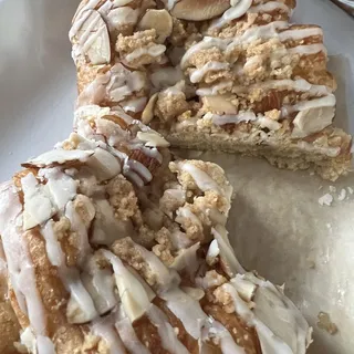 Mini Almond Bear Claw