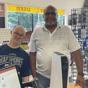 Satisfied customer w/ their purchase. Enjoy the Ps5 Carl!