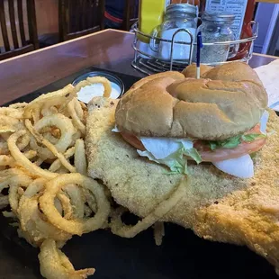Tenderloin with onion straws