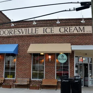 Deluxe Ice Cream is one of their products and the same