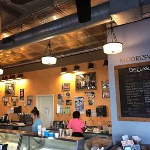 Old fashion feel and welcoming!