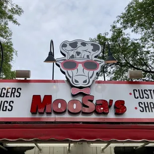 a sign for a restaurant