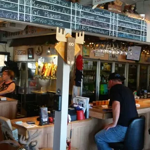 Cute country/Rock/hippie bar and restaurant