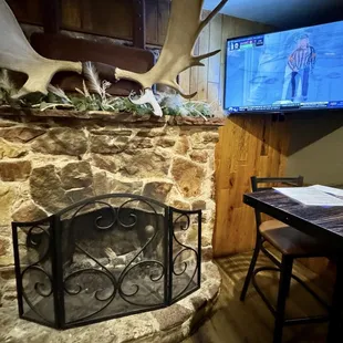 oysters and mussels, interior