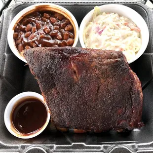 Four Rib Dinner with Choice of Two Sides (Beans and Cole Slaw) and Choice of Sauce (Original)