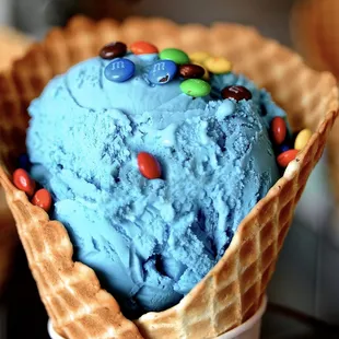 Silly vanilly with mini m&amp;m's