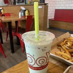Mint Chocolate Chip Milkshake Big Moo size