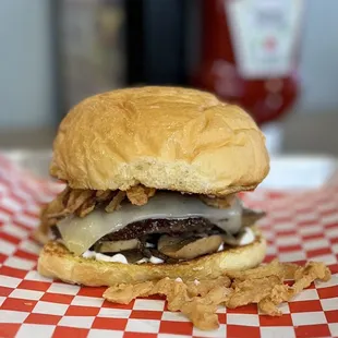 MOOYAH Burgers, Fries & Shakes