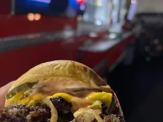 Smash N Go burger