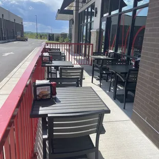 A Pic of the outside seating of the restaurant.