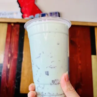 Mint chocolate chip shake