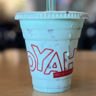 Shake (mint chocolate chip)