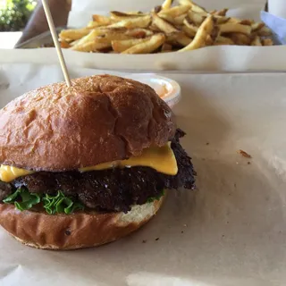 MOOYAH Cheeseburger